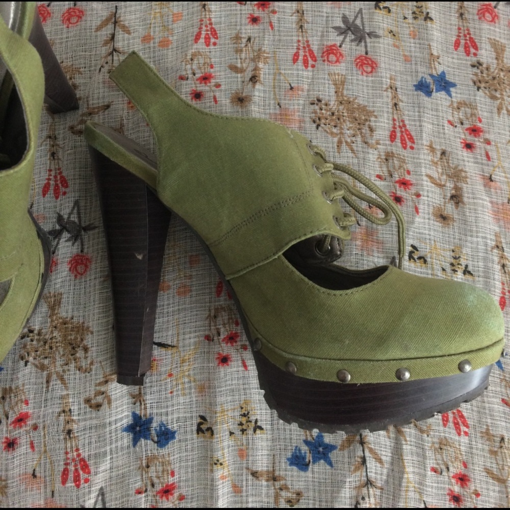 Quipid heels