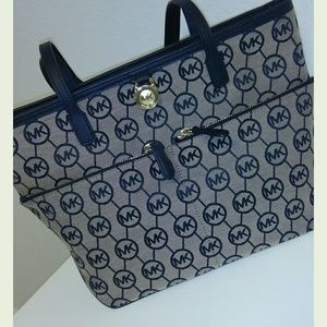 Authentic Michael Kors Kempton Tote