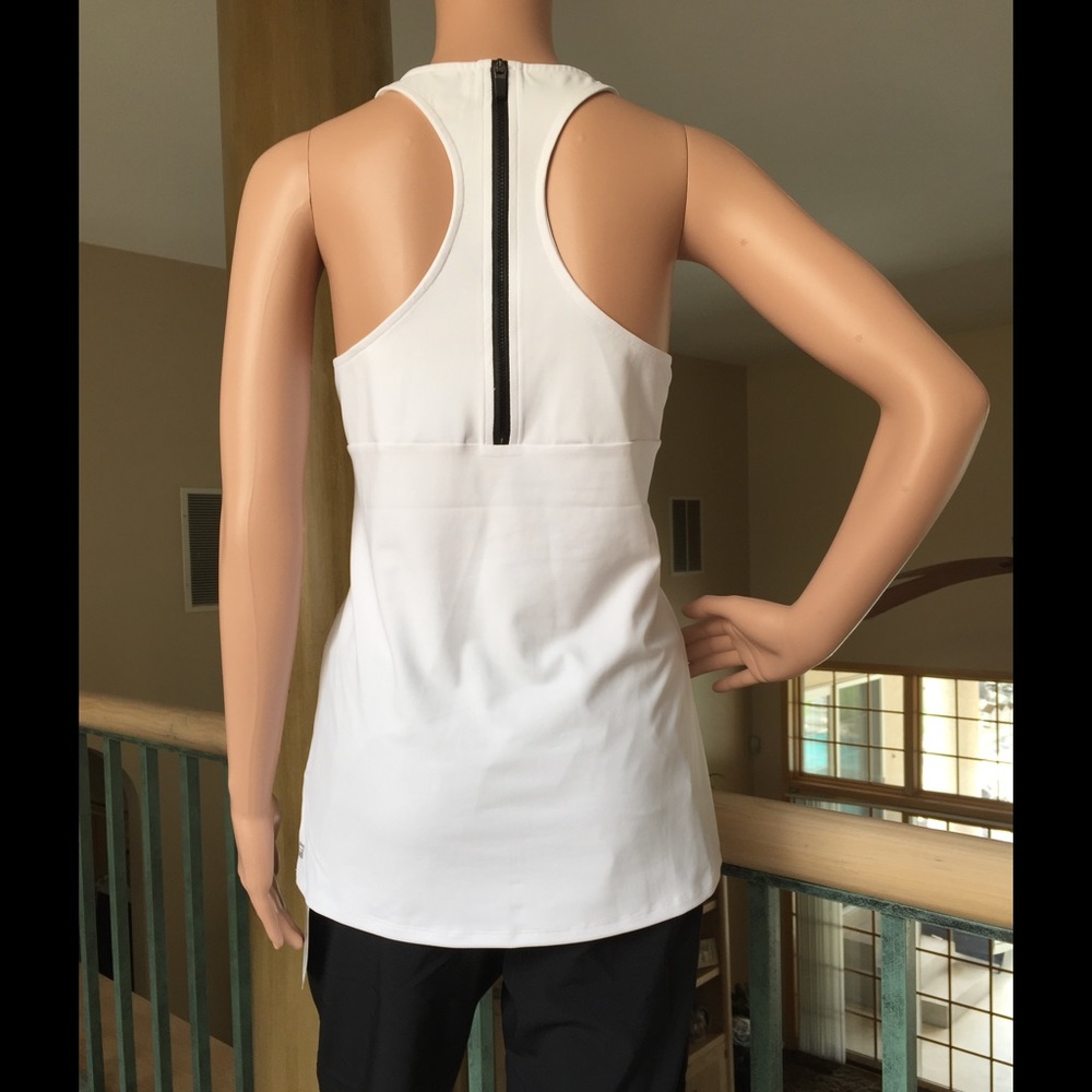 Fabletics tank - Picture 2 of 4