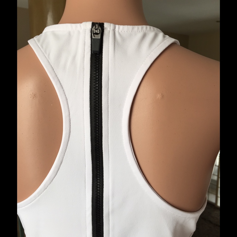 Fabletics tank - Picture 3 of 4