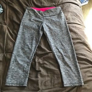 capri leggings