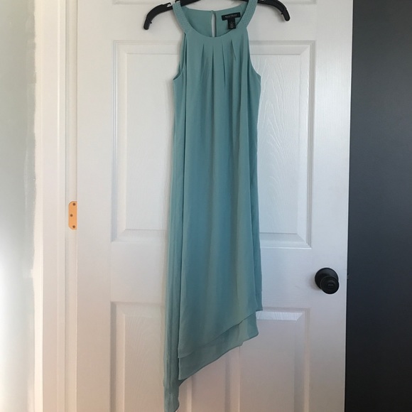 Asymmetrical hem dress - Picture 4 of 4