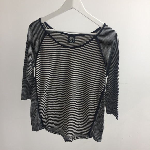 Tops - Striped 3/4 Tee
