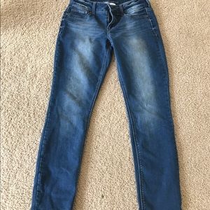 Legging style straight leg jean