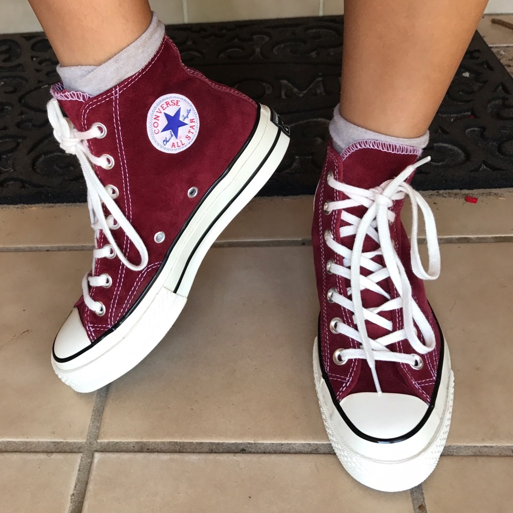Chunky burgundy converse