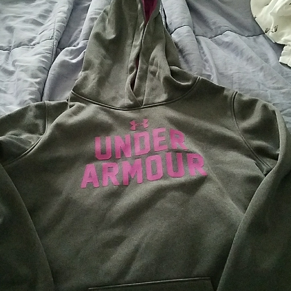 Girl's Under Armour hooded sweathshirt