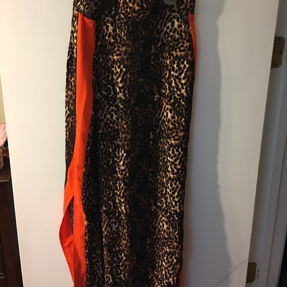 Cute cheetah print maxi skirt with orange stripe