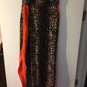 Cute cheetah print maxi skirt with orange stripe