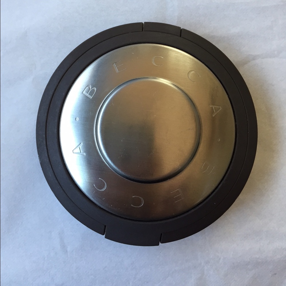 BECCA Shimmering Skin Perfector Pressed