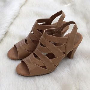 Aerosoles Nude Heels