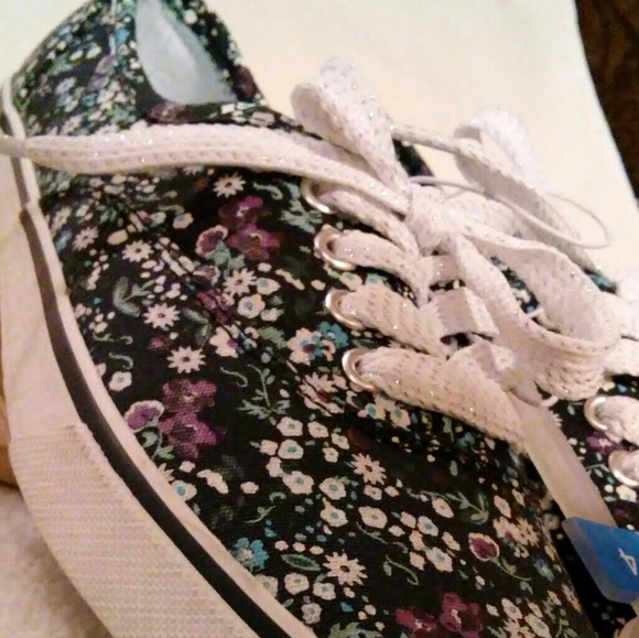 CAT & JACK - Picture 7 of 8