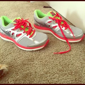 Nike dual fusion lite