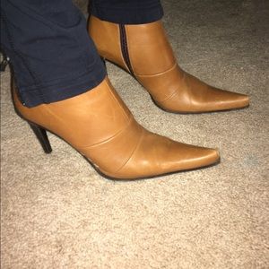 Guess boots