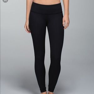 Lululemon Black Wunder Under Pant 4