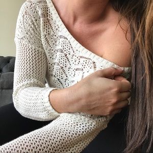 Guess Cream Sweater
