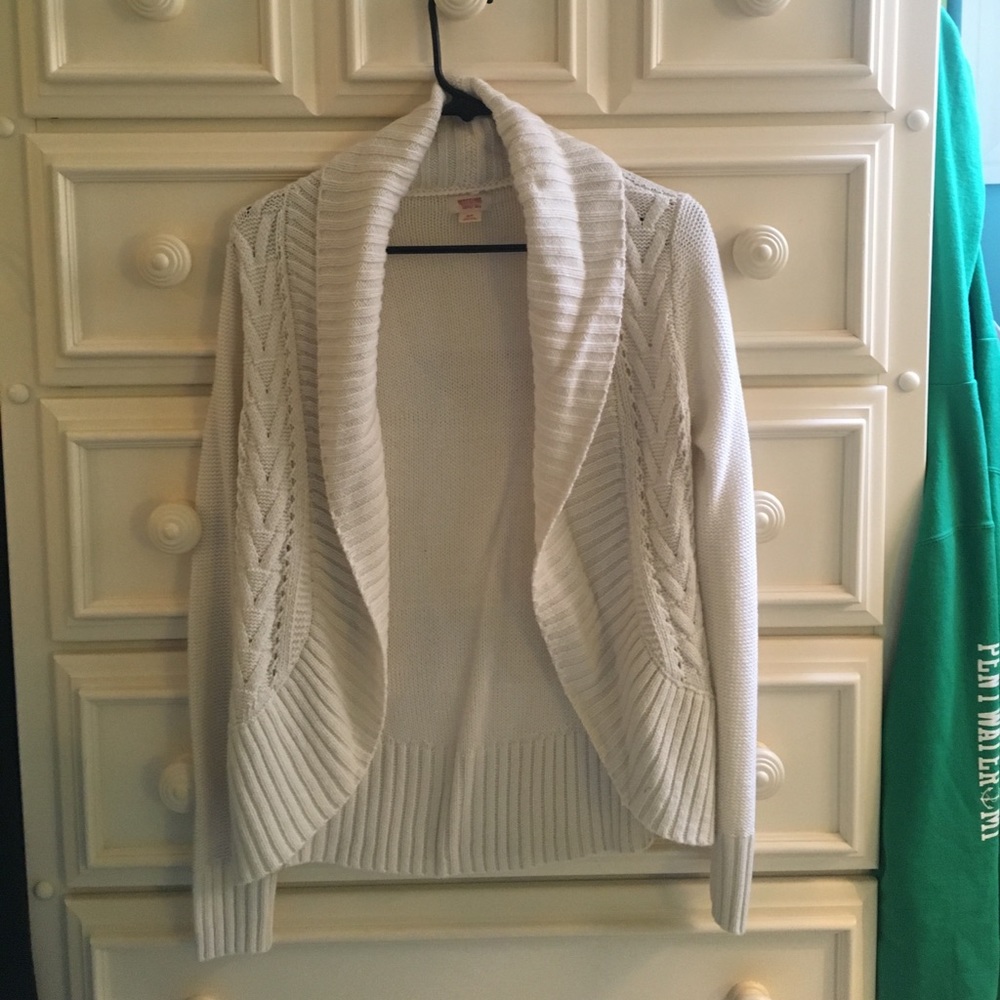 Women's cardigan