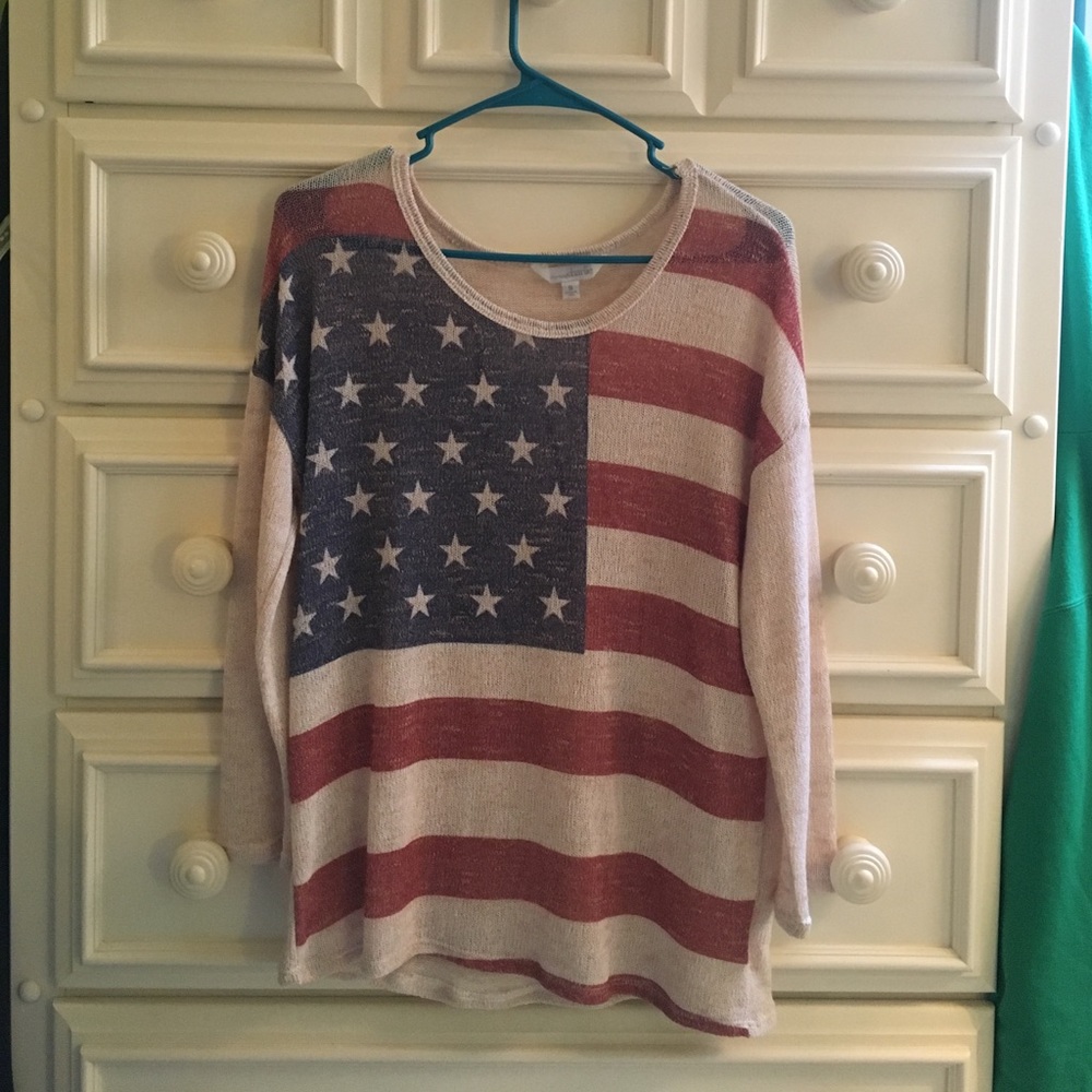 Women's sweater