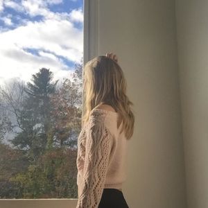 Meet your Posher, Alexia