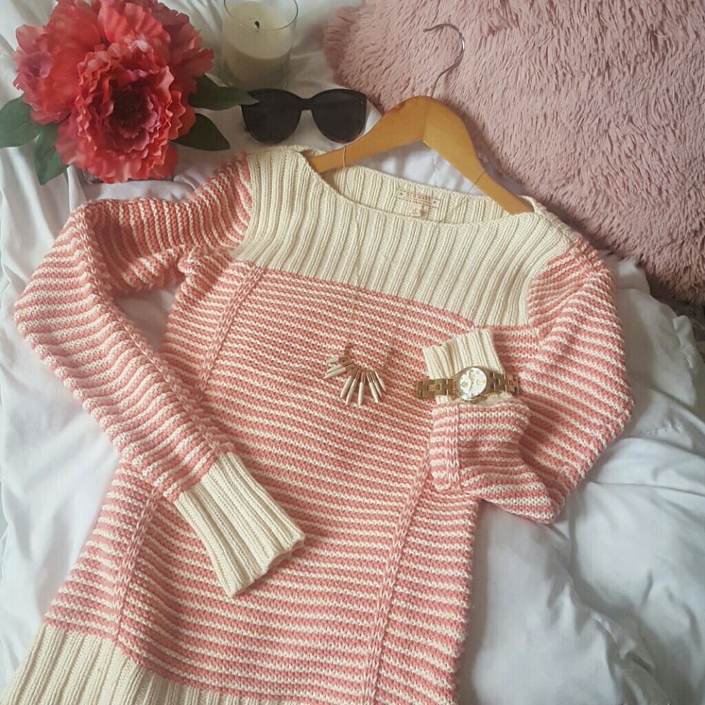 Sweater - Picture 3 of 4