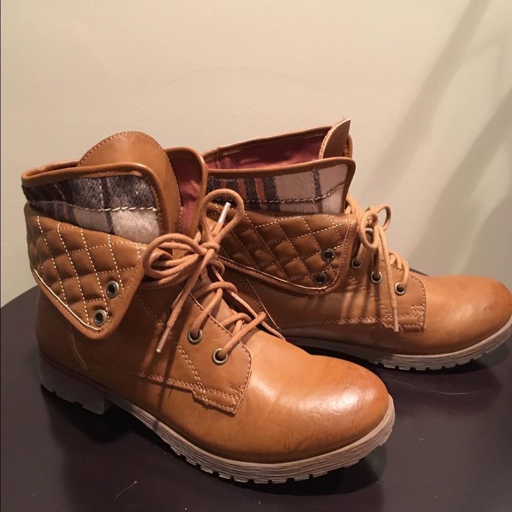 Short Boots by rock candy size 8