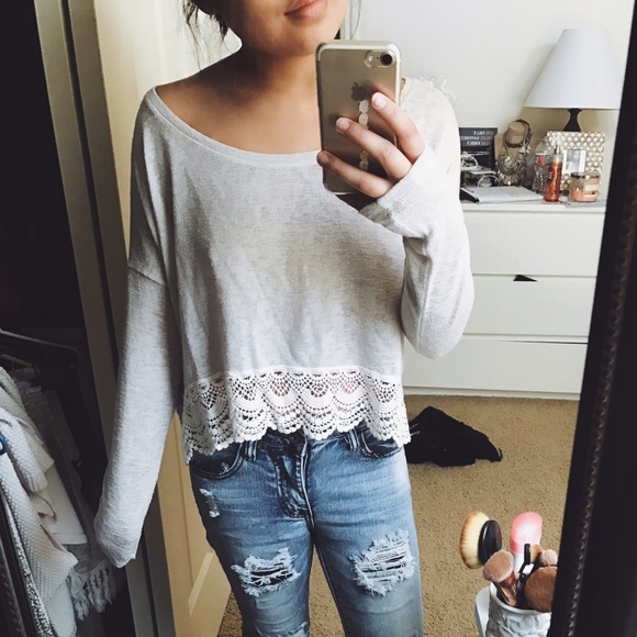 Laced Trim Cream Light Sweater - Picture 3 of 4