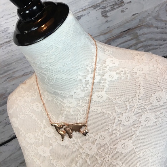 •Rose Gold• Wanderlust World Map Globe Necklace - Picture 5 of 5
