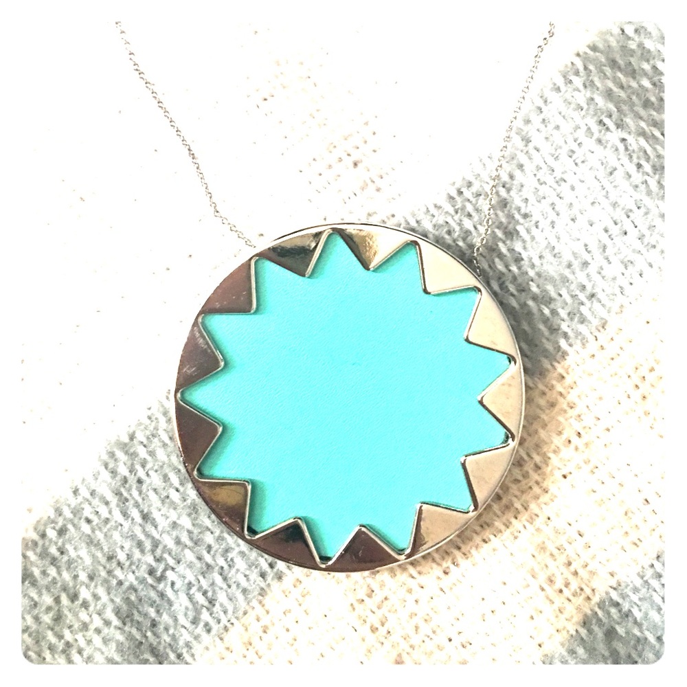 House of Harlow necklace