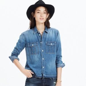 ACCEPTING ALL OFFERS Madewell drop hem denim shirt