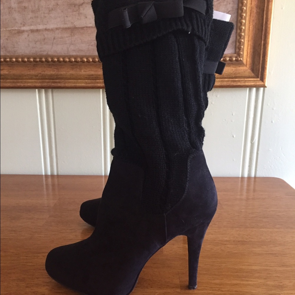 Black boots