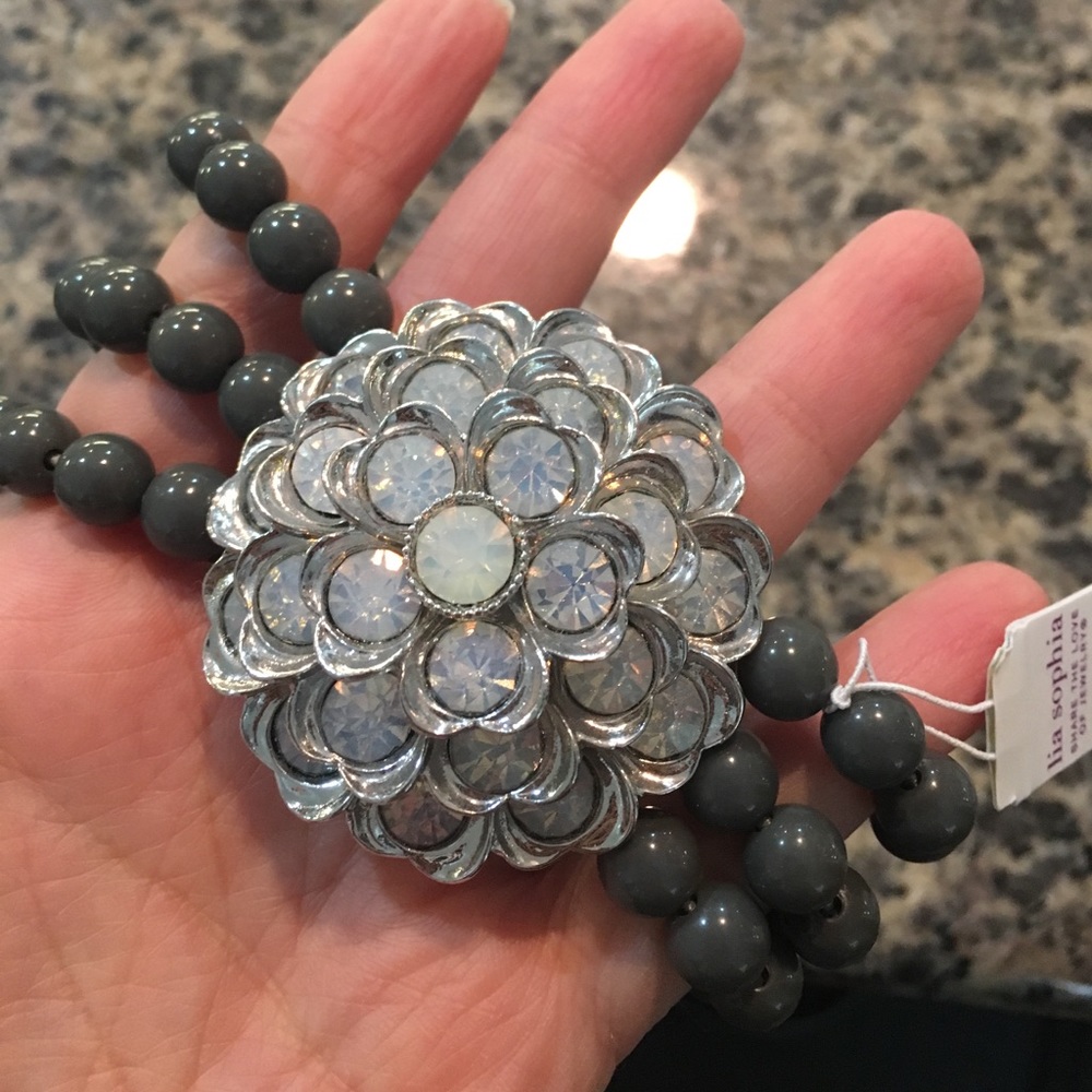 NWT! Lia Sophia green bracelet with jewel center