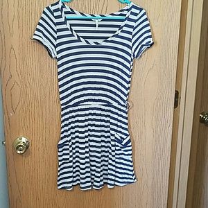 Navy white striped dress with pockets small