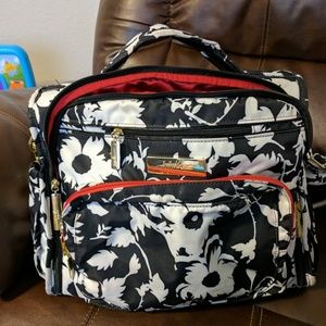 *sold*!!! Juju Be BFF diaper bag