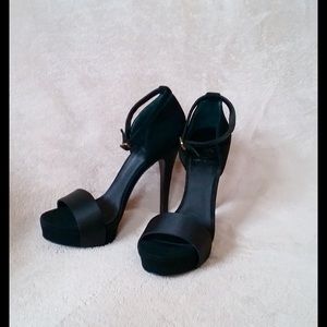 Black satin Tory Burch high heels