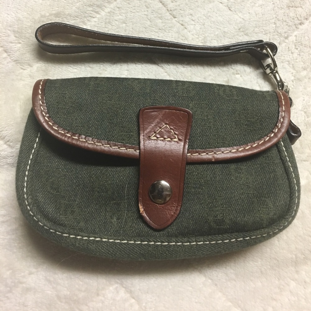 Doone & Bourke, Inc Wristlet Olive Green