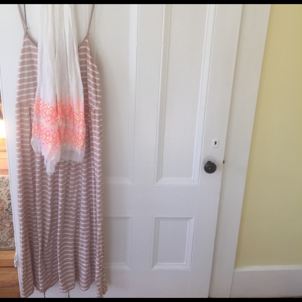 LC by Lauren Conrad maxi dress