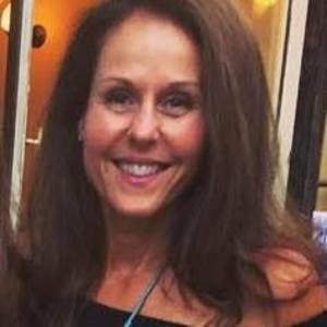 Meet your Posher, Stephany