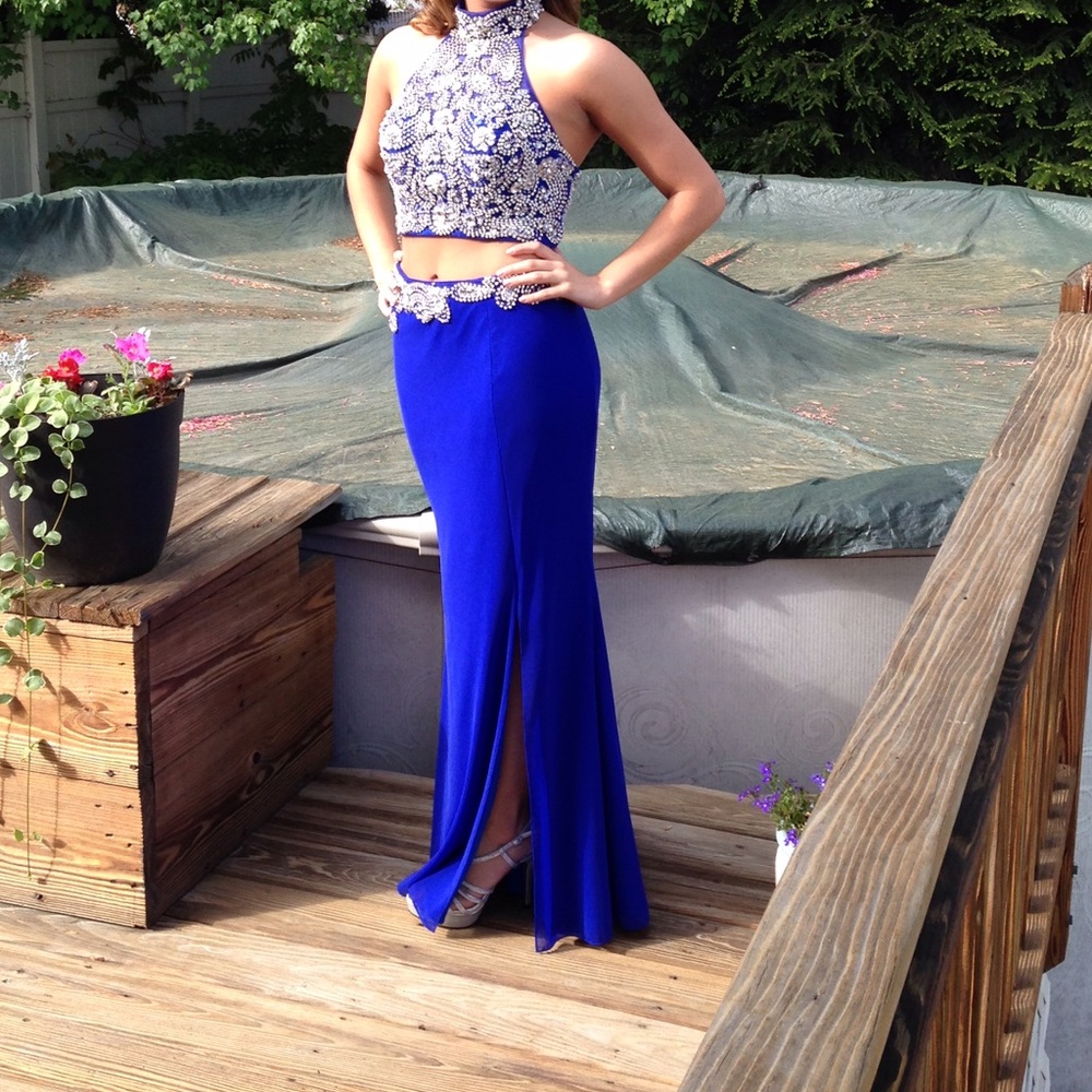 2 piece Jovani prom dress!