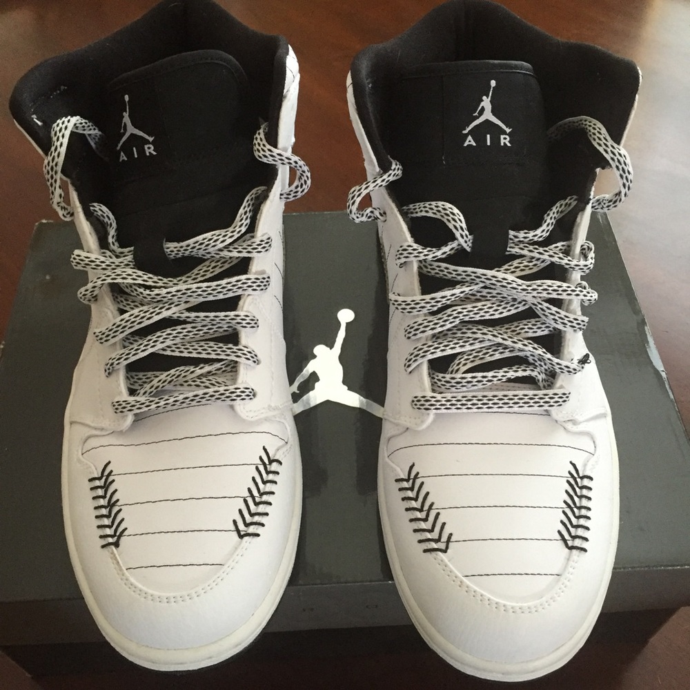 🎉Collectors Item🎉 NWT Air Jordan 1 Retro