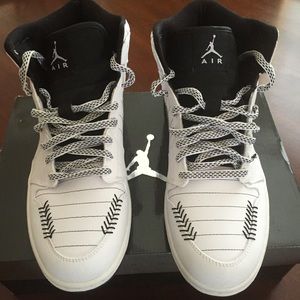 🎉Collectors Item🎉 NWT Air Jordan 1 Retro