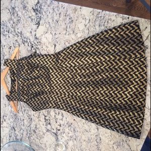 NWOT Ark & Co black and gold dress