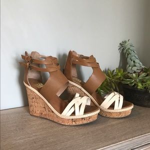 DV Leather Wedges