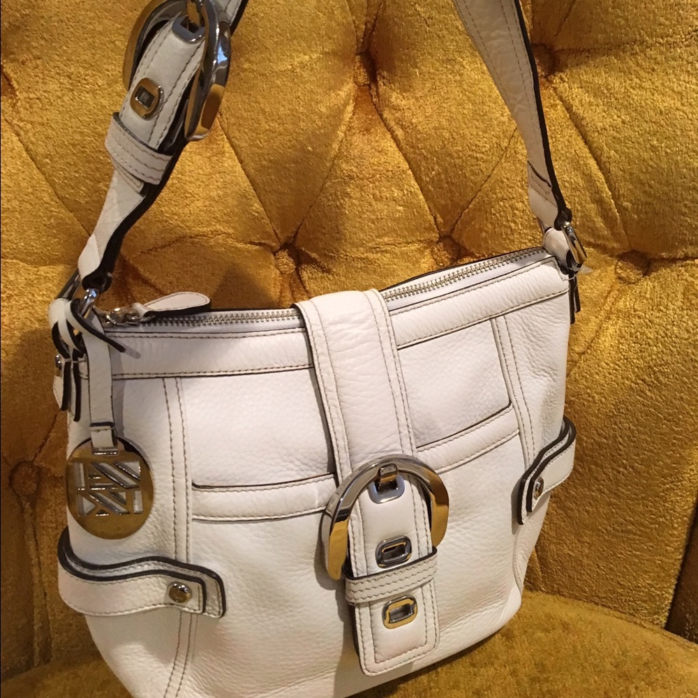NEW ANNE KLINE white shoulder bag