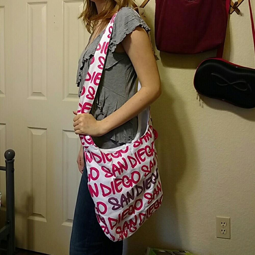 Robin Ruth "San Diego" Slouch Purse
