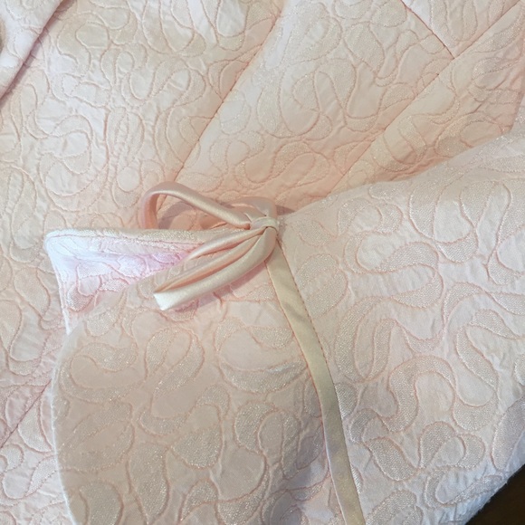 Suit - Picture 4 of 7