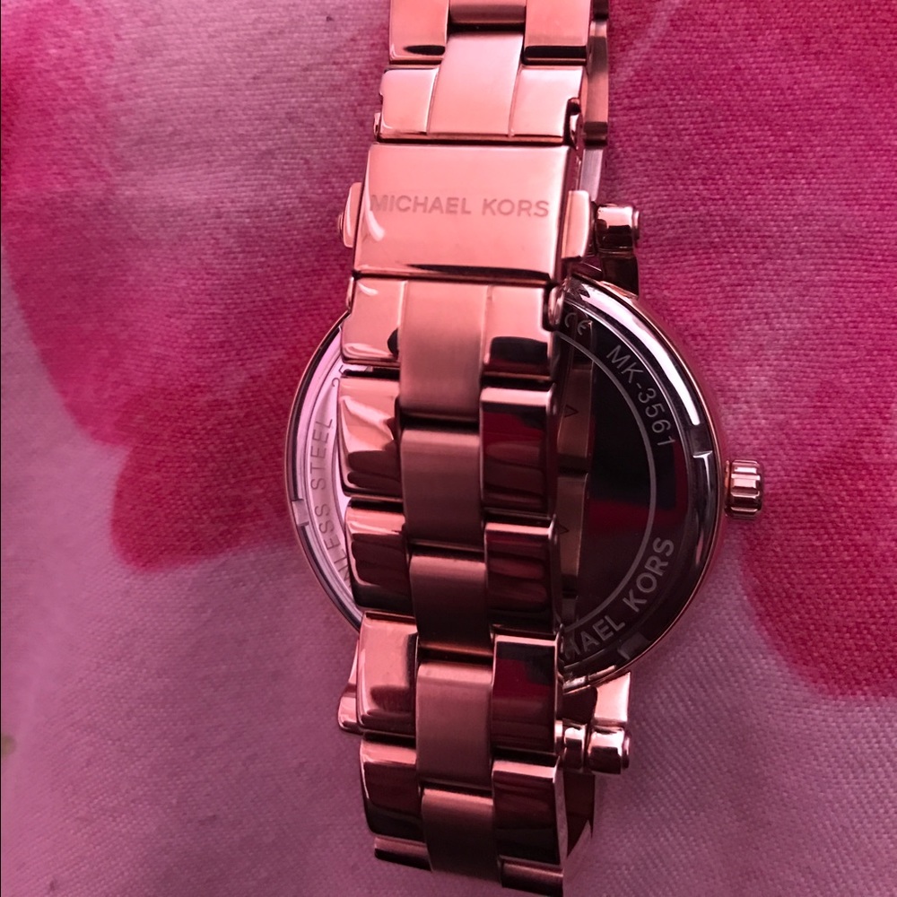 MICHAEL KORS Norie Rose Gold Watch - Picture 2 of 2