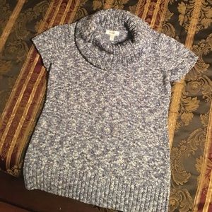 Bulky Knit Sweater with Short Sleeves