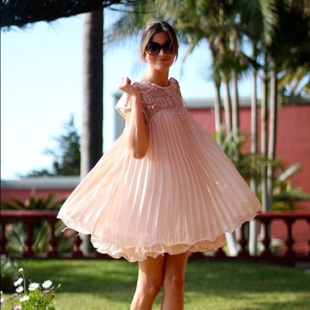 Ivory Embellished Dress. Medium