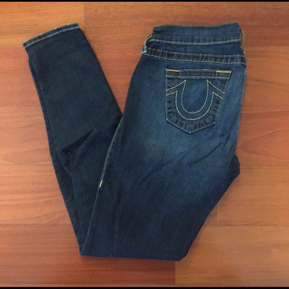 TRUE RELIGION SIZE 28 SKINNY JEANS