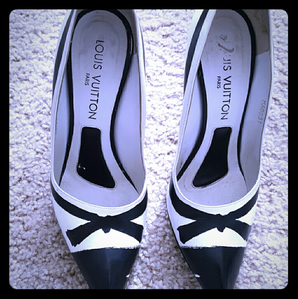 Limited edition Lv..bow ties..