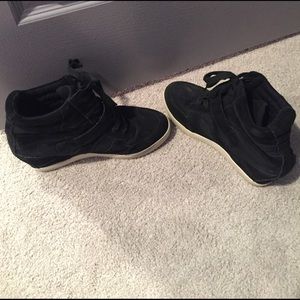 Steve Madden wedge sneakers